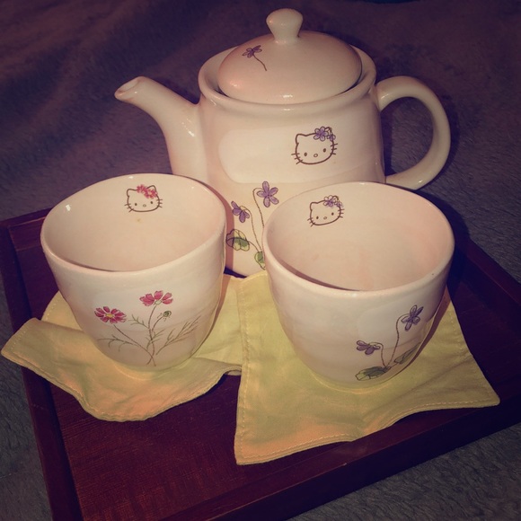 Accents Authentic Japanese Hello Kitty Tea Set Poshmark